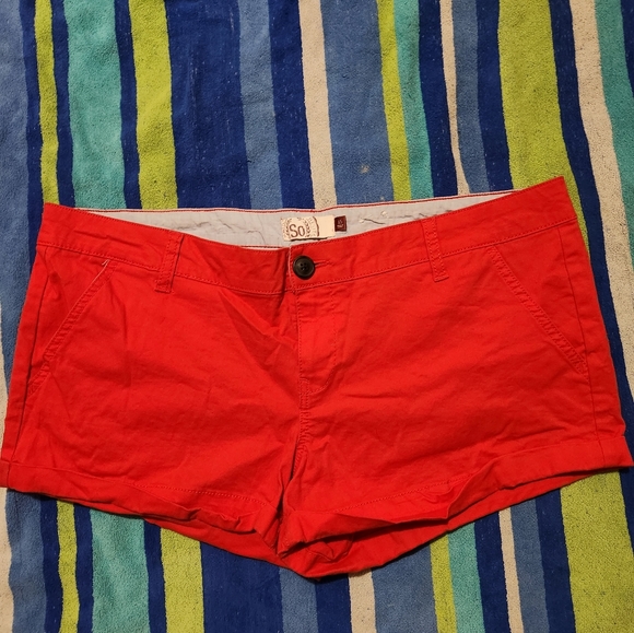 SO Pants - Red SO Shorts